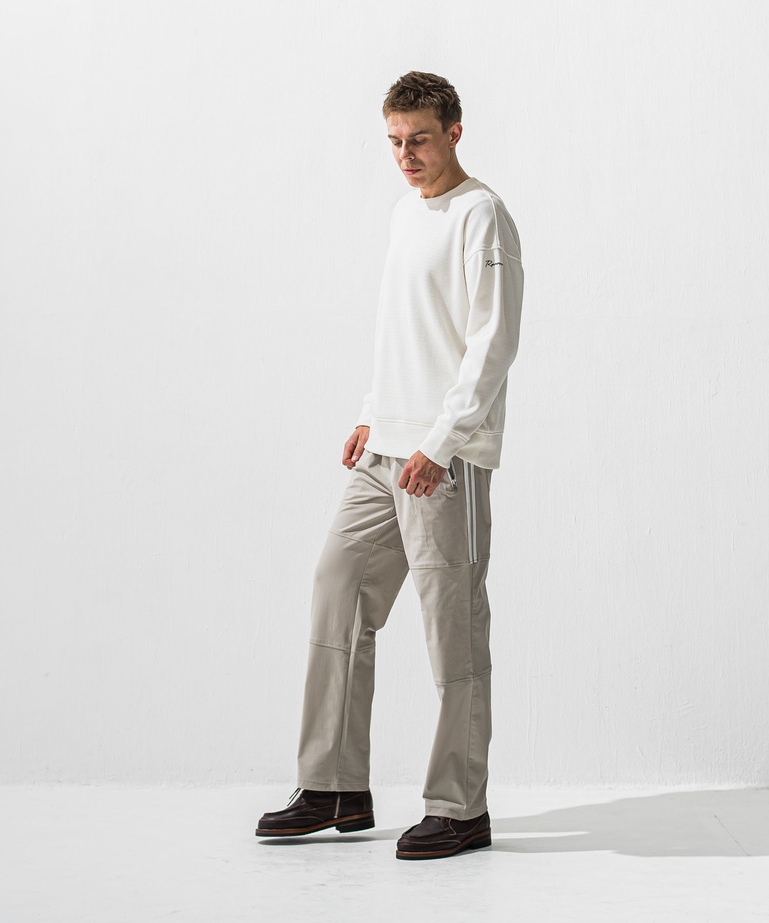 JOHNSON LINE HEATWIDE TUCK PT / 裏起毛 ハイブリットジャージー セミワイド ラインパンツ (グレー/ホワイト) (10月下旬入荷予定) ※オーダー締切:9月7日(月)17時