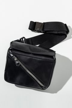 BOX BODY BAG / ボックス型 ボディバッグ (ブラック) (12月中旬入荷予定)