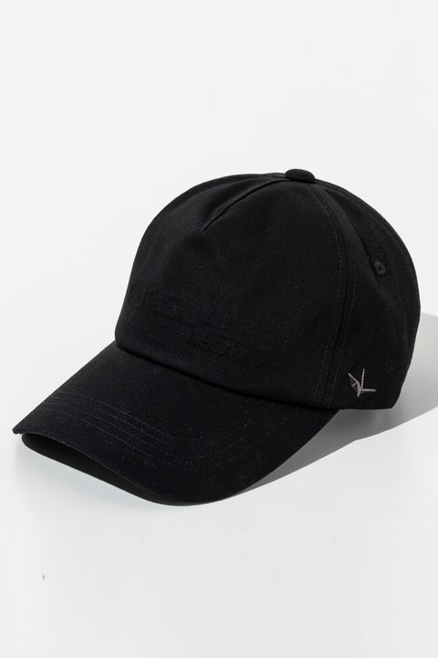 EMBOSSED LOGO CAP / エンボスロゴ ベースボールキャップ (ブラック)