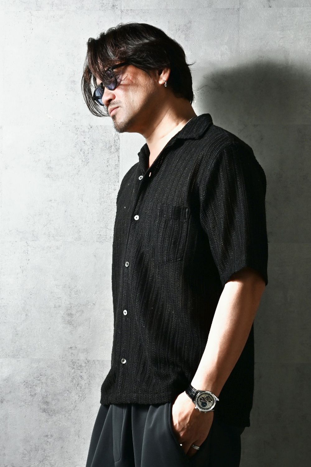 RUSSEL SHIRTS / リラックスシルエット ラッセル織り オープンカラーシャツ (ブラック) (3月中旬入荷予定) ※オーダー締切12/13(土)17:00