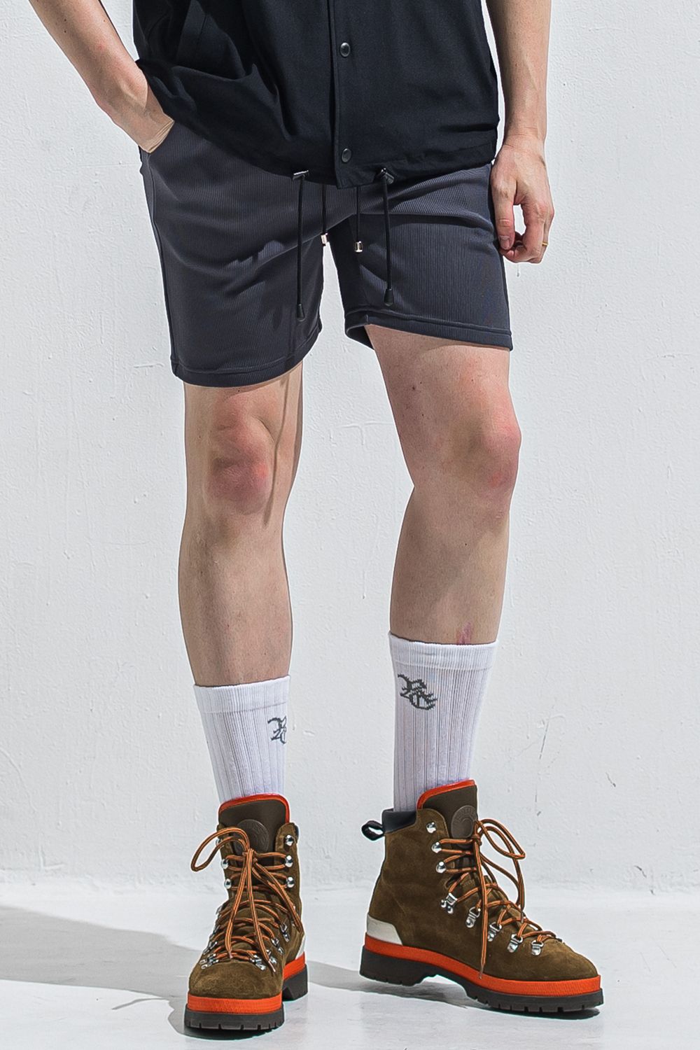 AZE SHORTS / リサイクルジャージ素材 ショートパンツ (チャコール) (5月末入荷予定) ※オーダー締切:2月15日(日)18時