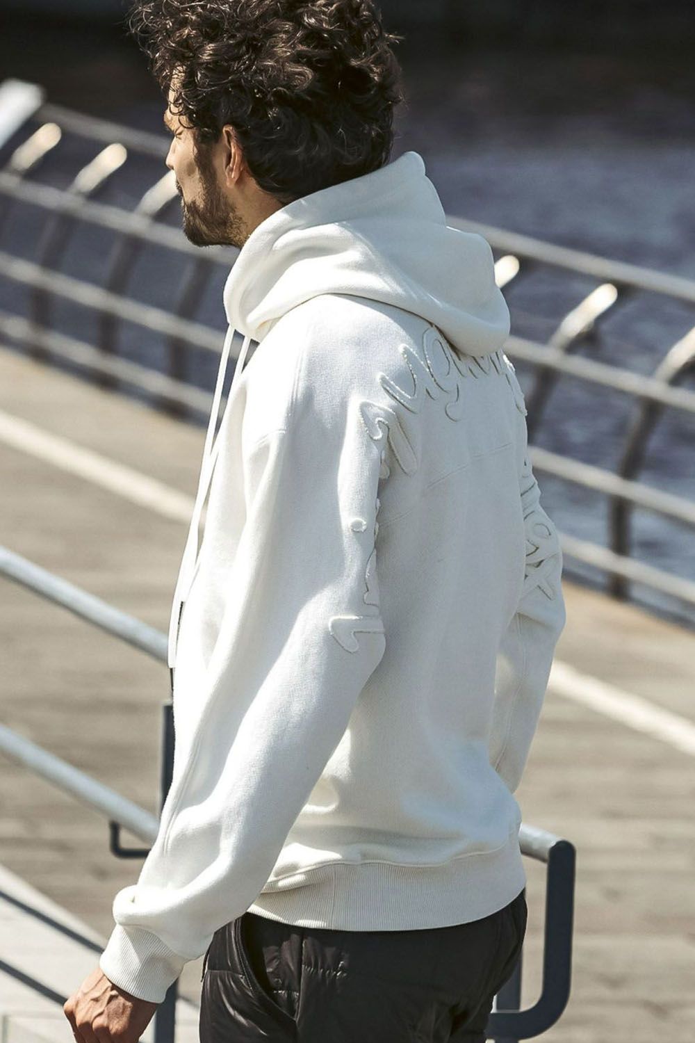 PATCH LOGO HOODIE / バックロゴ ヘビースウェット フーディー (ホワイト)