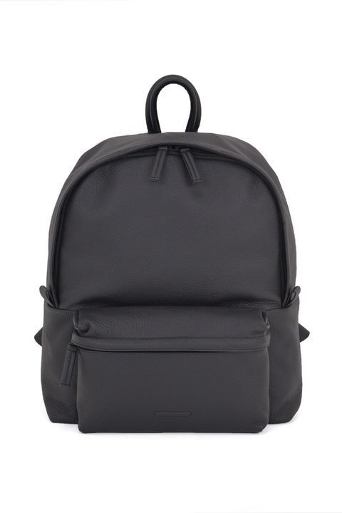 ESSENTIAL LEATHER DAYPACK MEDIUM / 防水レザー デイパック (ブラック)