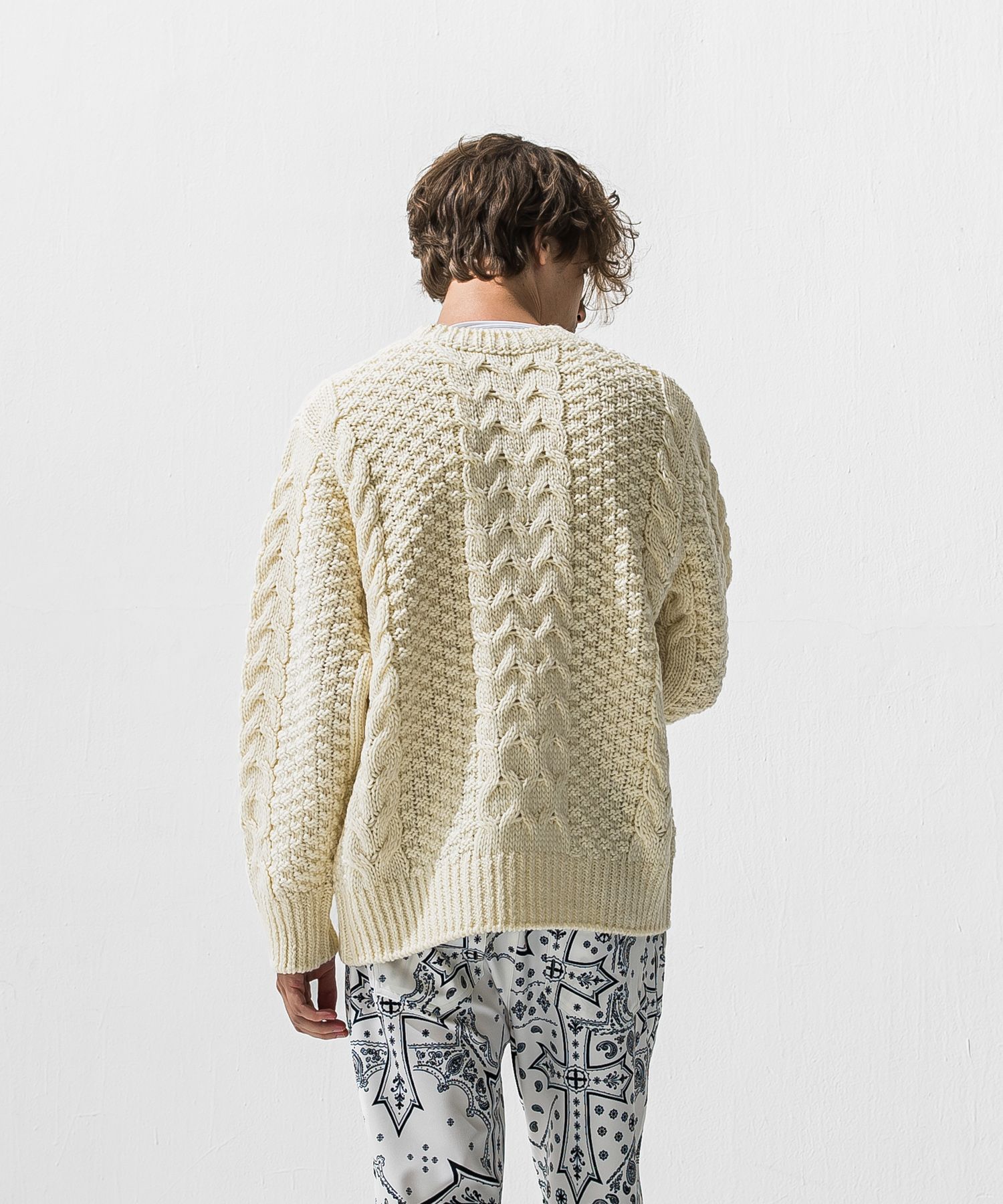 CABLE LAW SWEATER / ケーブル編み ローゲージセーター (オフホワイト) (10月下旬入荷予定) ※オーダー締切:9月7日(月)17時