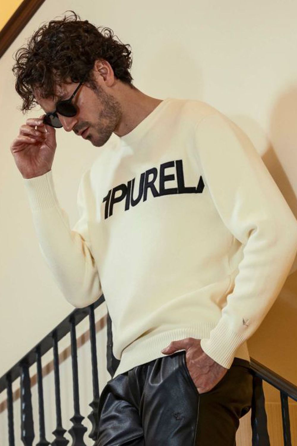 DOUBLE JACQUARD APPLIQUE LOGO KNIT / ロゴ アップリケニット ホワイト
