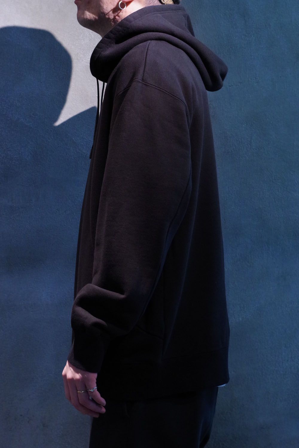 LOGO EMBROIDARY PARKA / ワンポイントロゴ 刺繍  裏毛 プルオーバーパーカー ブラック