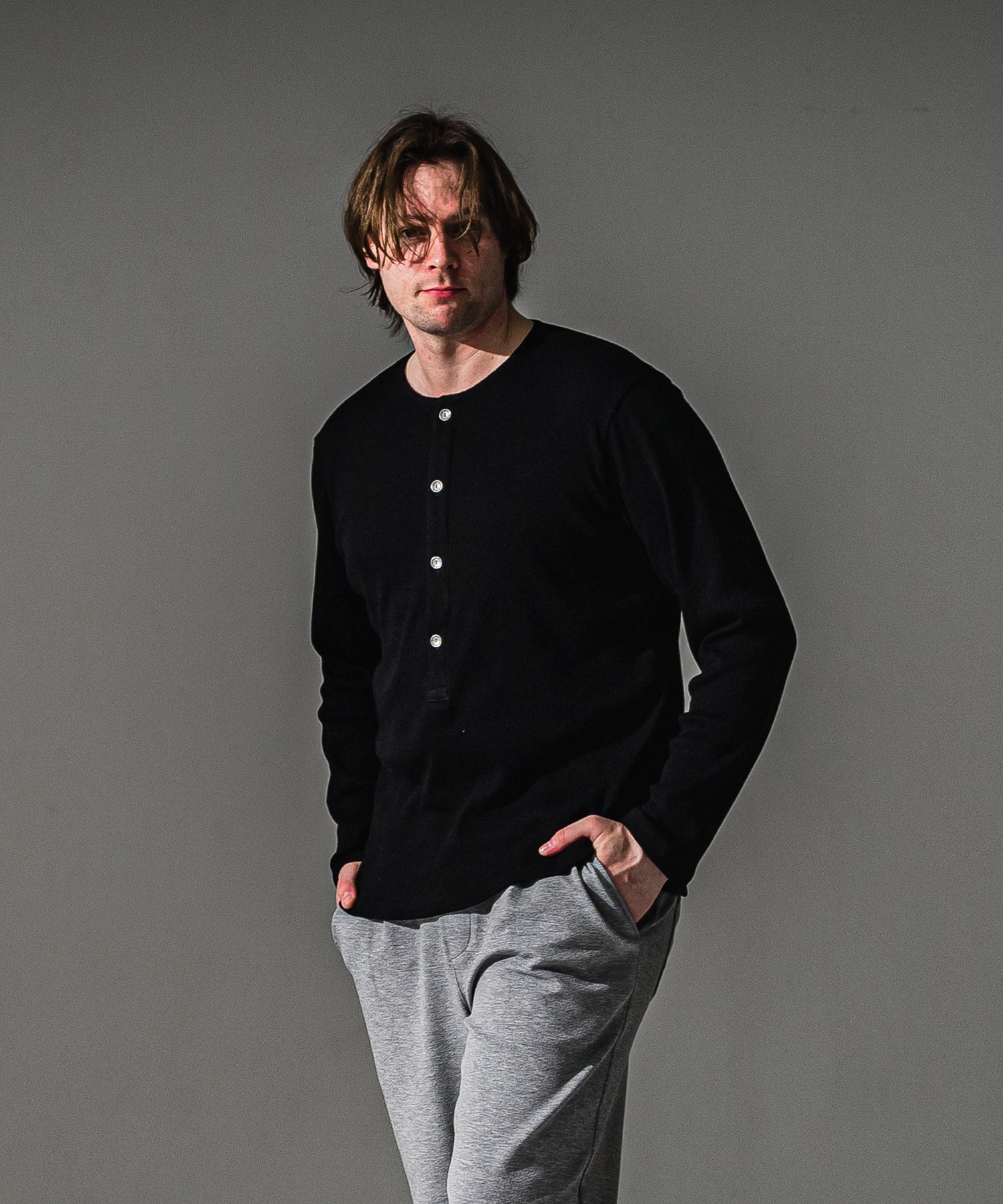 RIB HENRY LONGSLEAVE / ヘンリーネック リブニットロングスリーブTシャツ (ブラック) (7月中旬入荷予定) ※オーダー締切:5月23日(土)17時