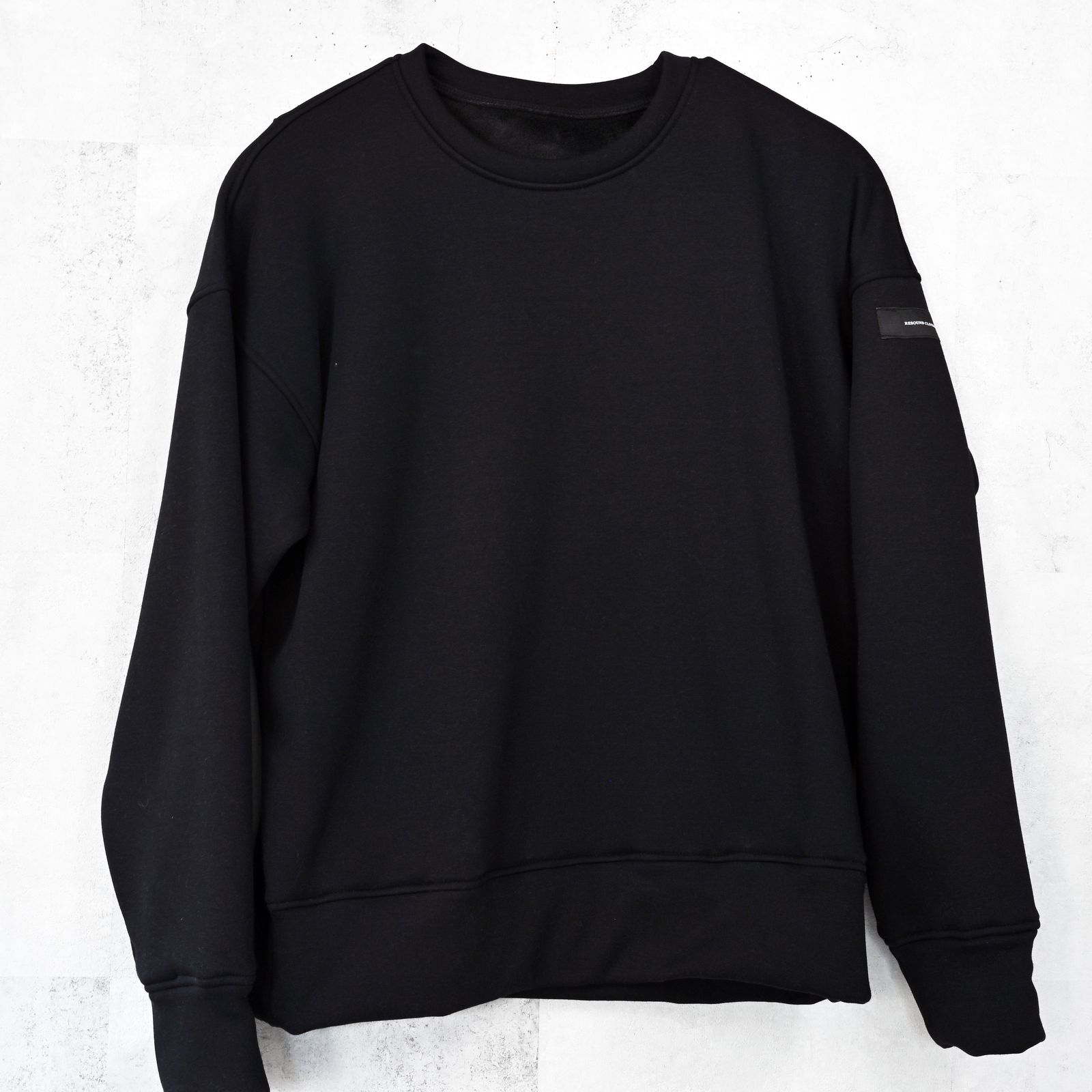 PIN ST RC VELOURS FLEECE DROP TRAINER / ピンストライプロゴ 裏起毛 ルーズトレーナー (ブラック) (11月上旬入荷予定) ※オーダー締切:9月7日(月)17時