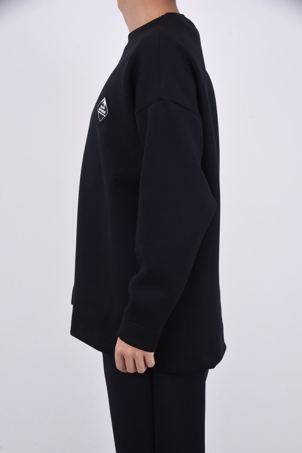 【WM  /  F.C.Real Bristol】 SWEAT PULLOVER / ブリストル ダンボールスウェット プルオーバー ブラック