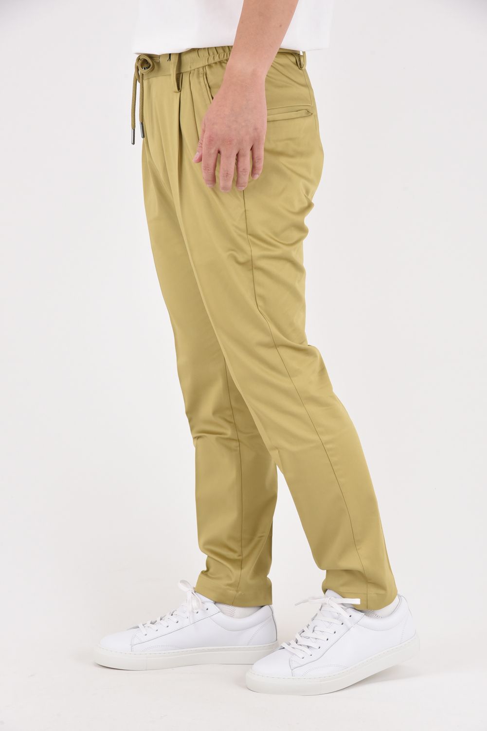 【25AW】 BRIGHT STRETCH JACKET & SLACKS / 微光沢素材 ストレッチジャケット&スラックスセットアップ (ベージュ)