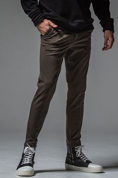 PAT TIGHT EASY PANTS / ストレッチツイル 裏起毛ツイル タイトフィット ウェビングベルト付き イージースラックス カーキ