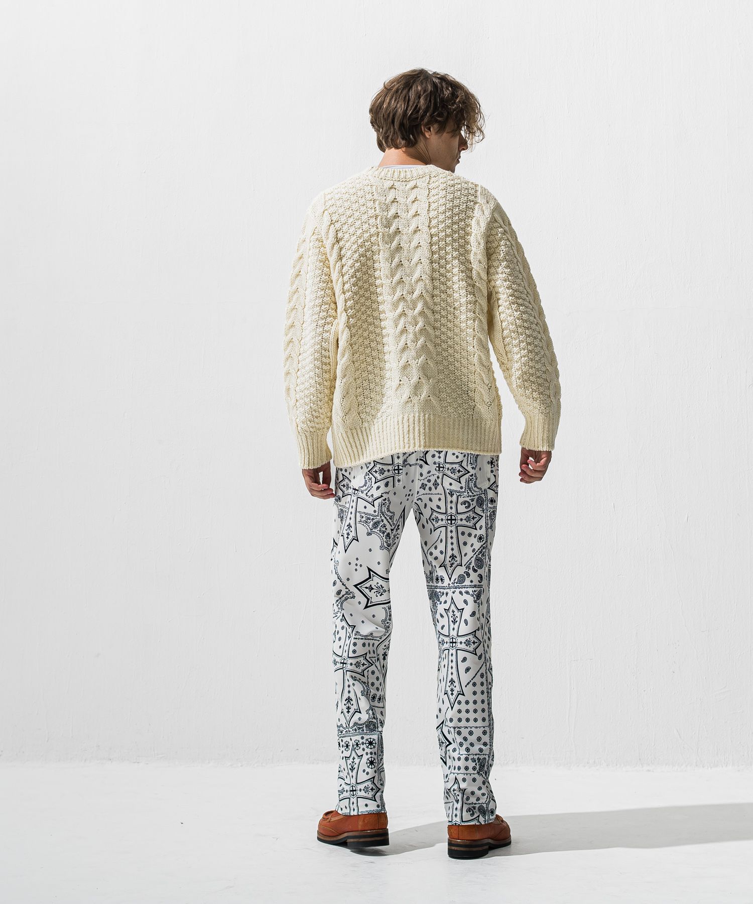 CABLE LAW SWEATER / ケーブル編み ローゲージセーター (オフホワイト) (10月下旬入荷予定) ※オーダー締切:9月7日(月)17時