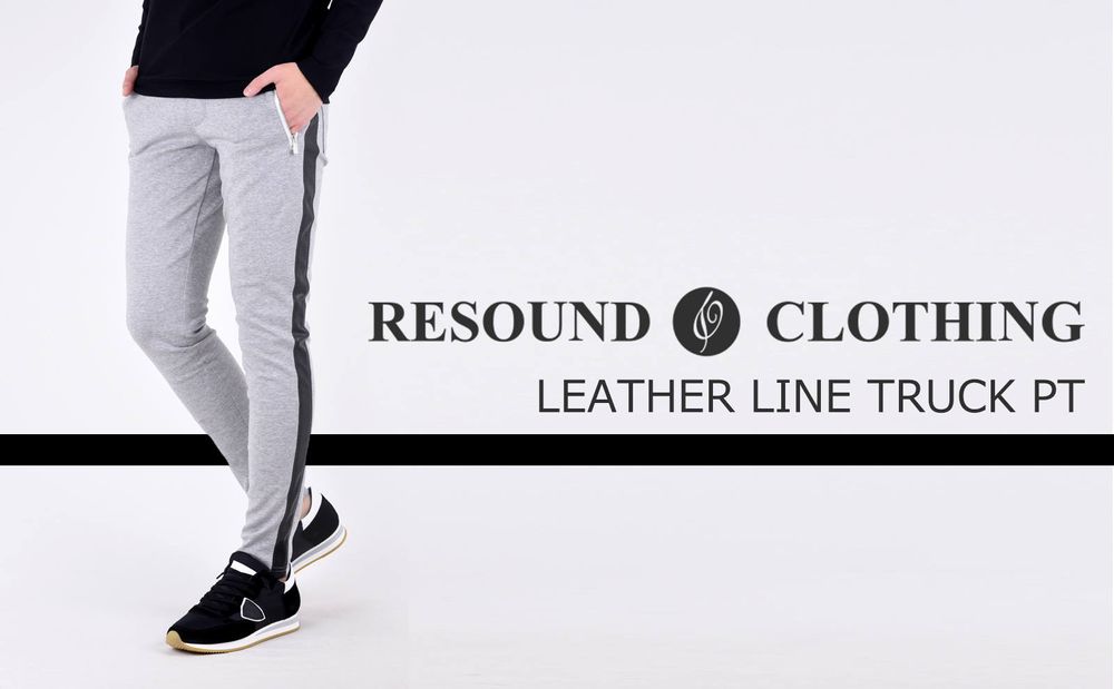 【RESOUND CLOTHING】 エコレザーでサイドラインをあしらった高級感ある1本