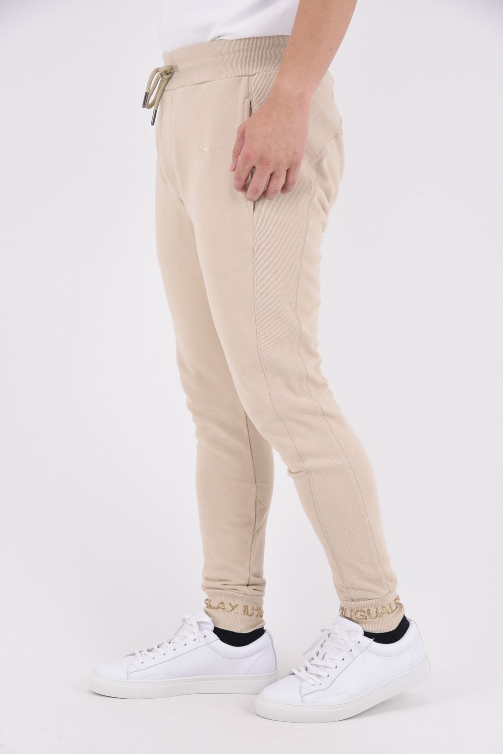 JOGGER PANTS WITH RHINESTONE CUFFS / ラインストーンヘムスウェットジョガーパンツ (ベージュ)