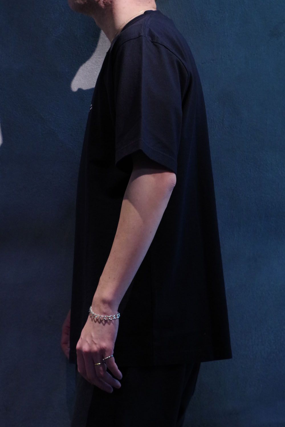 LOGO EMBROIDARY T-SHIRT / ワンポイントロゴ 刺繍  クルーネック 半袖 Tシャツ ブラック