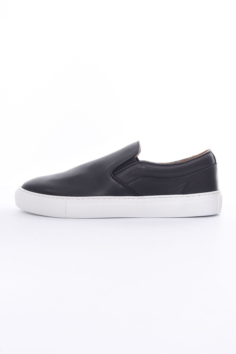COURT SAUVAGE / SLIP-ON (ブラック×ホワイト)