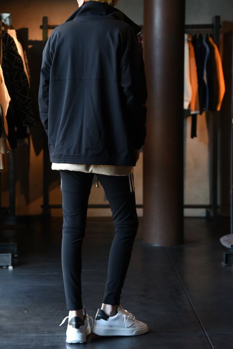 【RESOUND CLOTHING】 雑誌掲載商品を使用したスポーツカジュアルスタイル①