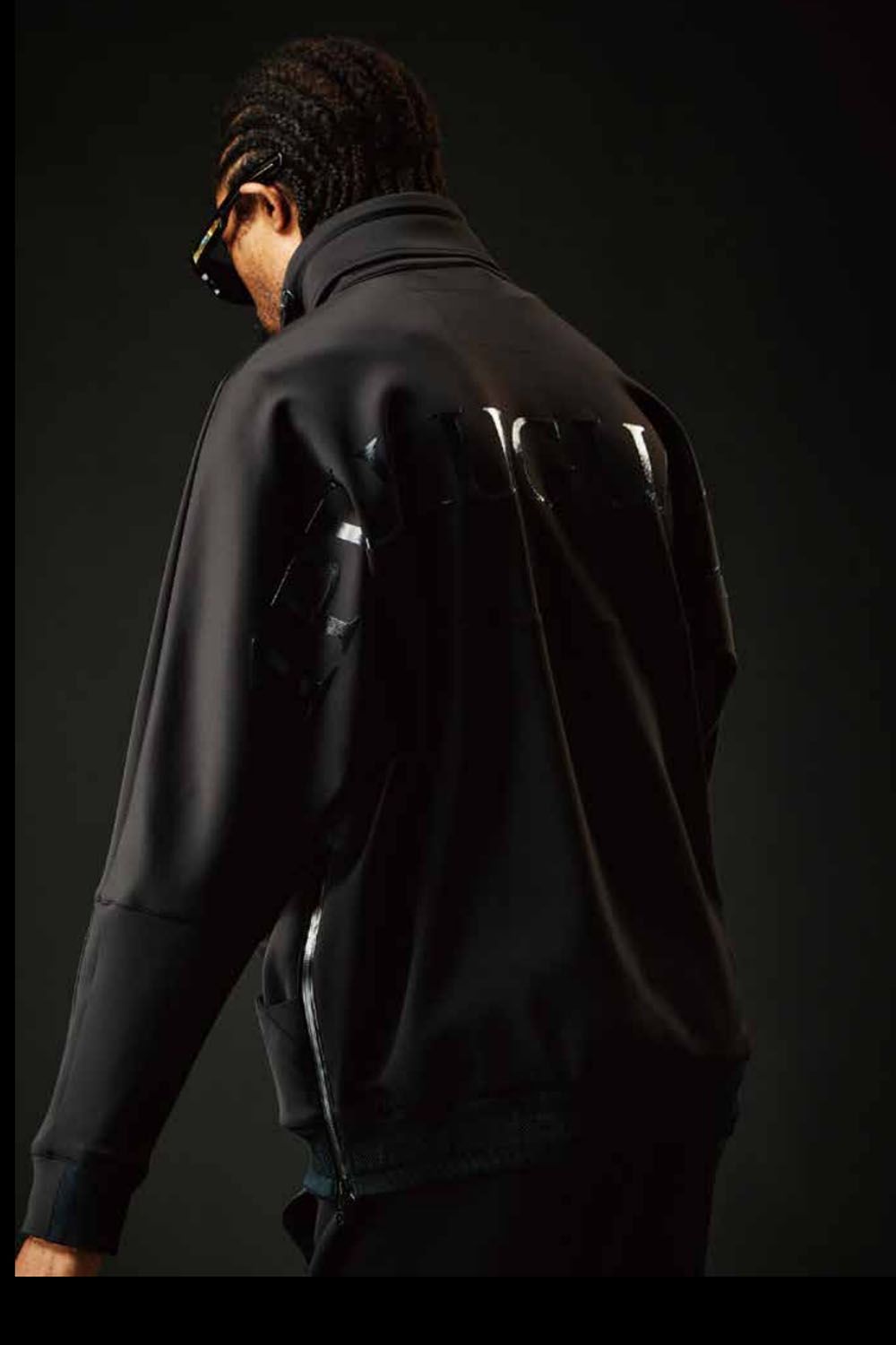 【113SPORT VOL.12 / 24AW】 113SPORT STAND ZIP PO / 113ロゴ  スタンド ジップ プルオーバー ブラック