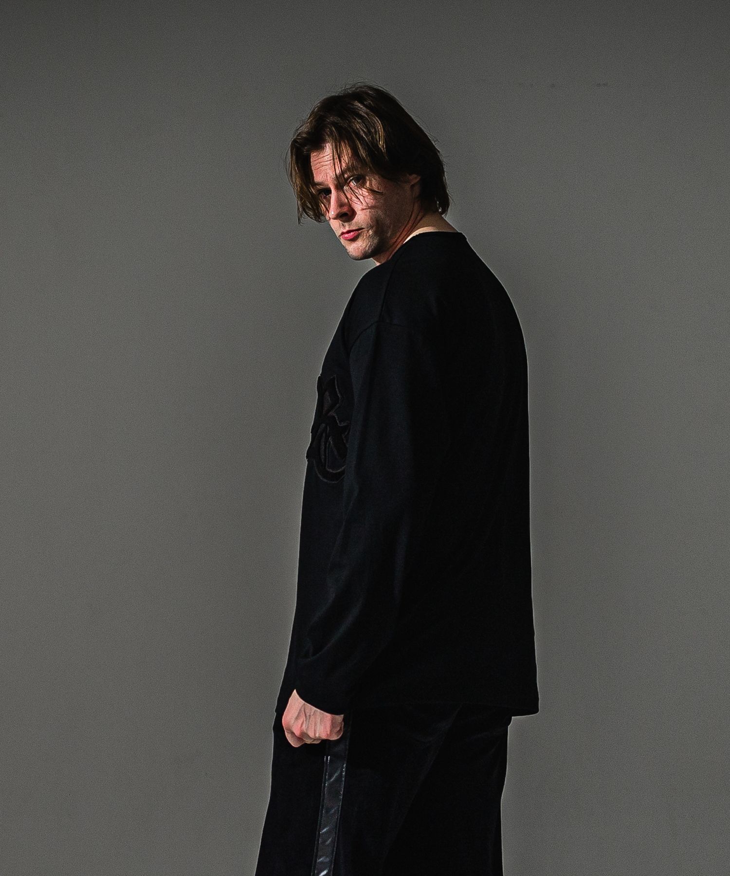 RC over longsleave Tee / RCロゴワッペン オーバーサイズ ロングスリーブTシャツ (ブラック/ブラック) (7月中旬入荷予定) ※オーダー締切:5月23日(土)17時