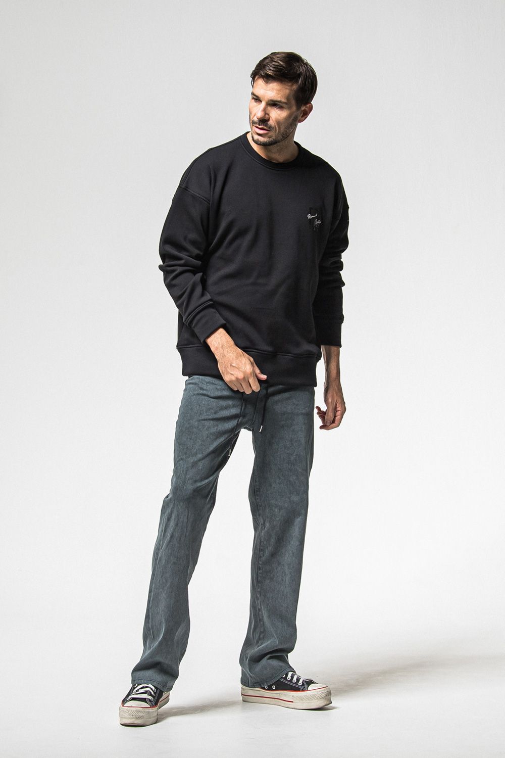 FRAIDAY STANDARD LOGO VELOURS FLEECE TRAINER / 裏ベロアフリース ロゴ ロングスリーブ トレーナー (ブラック) (11月上旬入荷予定) ※オーダー締切：9月1日(月)18:00