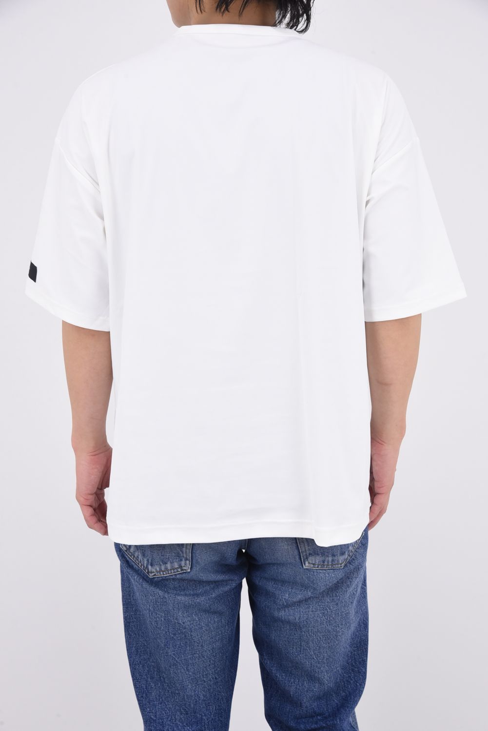 LEATHER POCKET OVER NYLON TEE / エコレザーポケット ルーズTシャツ ホワイト