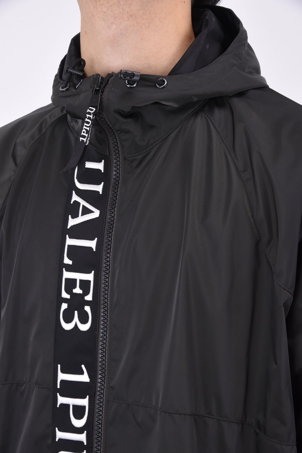 R[10] 113 HOODED DOLMAN BZ RIBBON TAPE LUXRY TAFTA / 113ロゴ ドルマン フーデッドジャケット チャコール