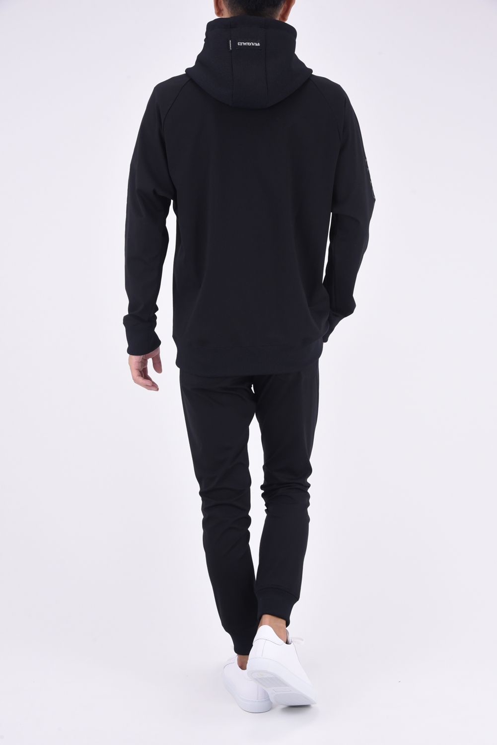 113SPORT COMFORTABLE TAG SOLID RIB / 113ロゴ ストレッチ リブパンツ ブラック