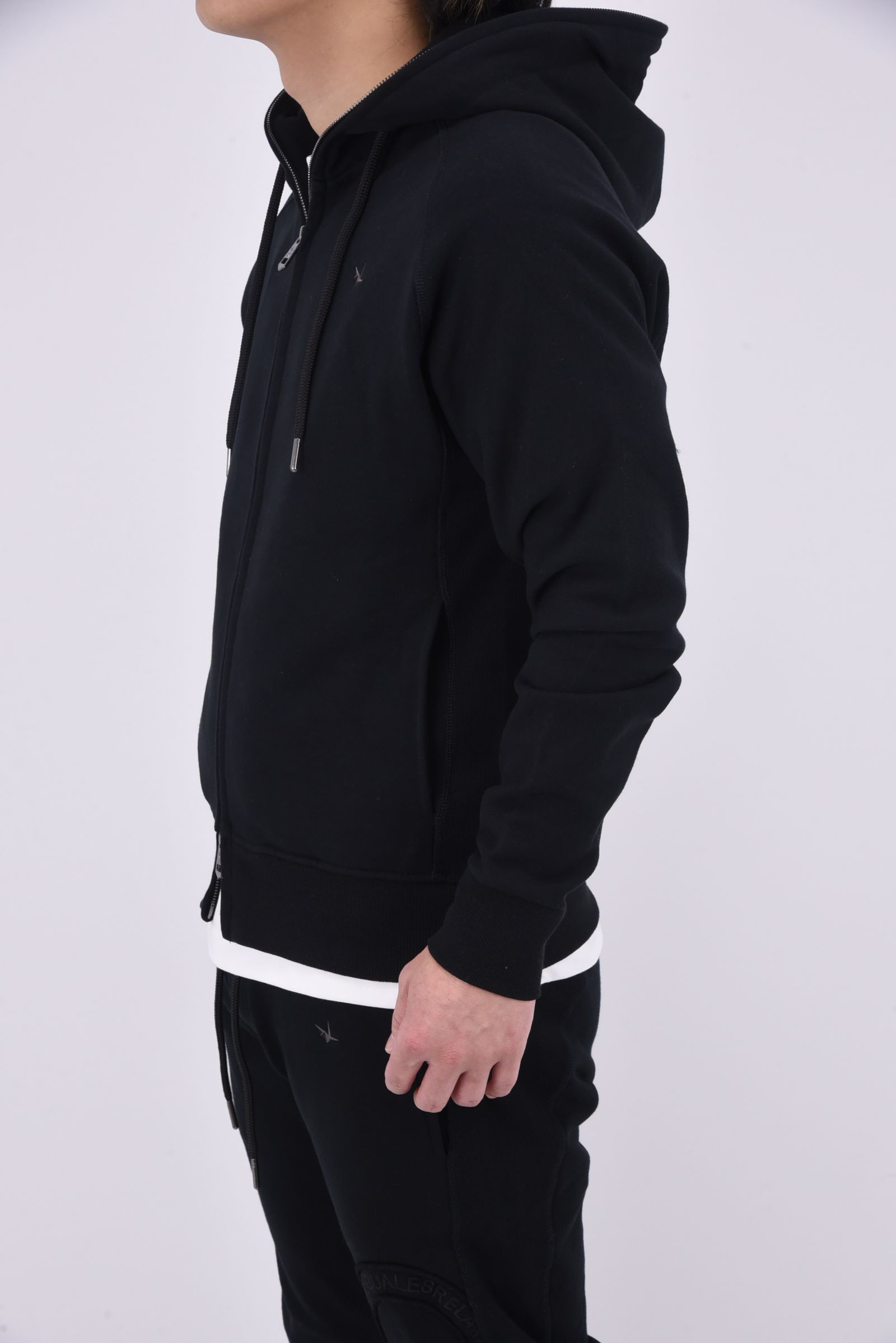 CIRCLE HOODIE / サークルロゴ ジップアップフーディー (ブラック)