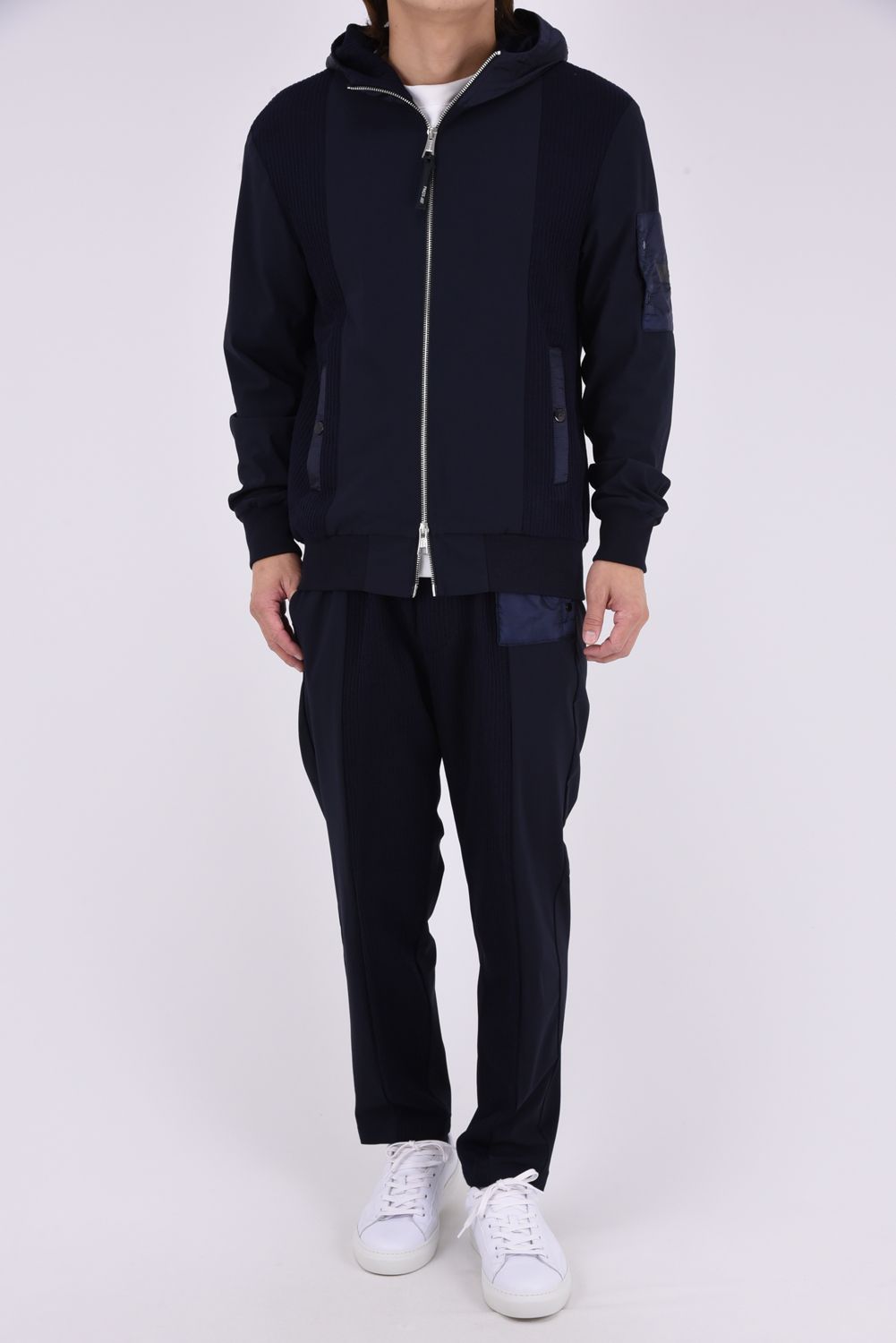 【26AW】 JUAN / ハイブリッド ジップアップパーカー (ブルーネイビー)