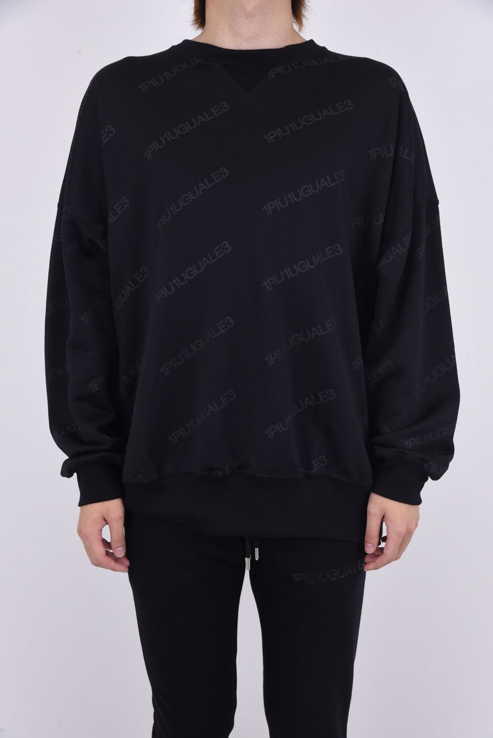 DROP SHOULDER CREW RAIN MAKER / バイアス総柄プリント ドロップショルダー クルースウェット ブラック