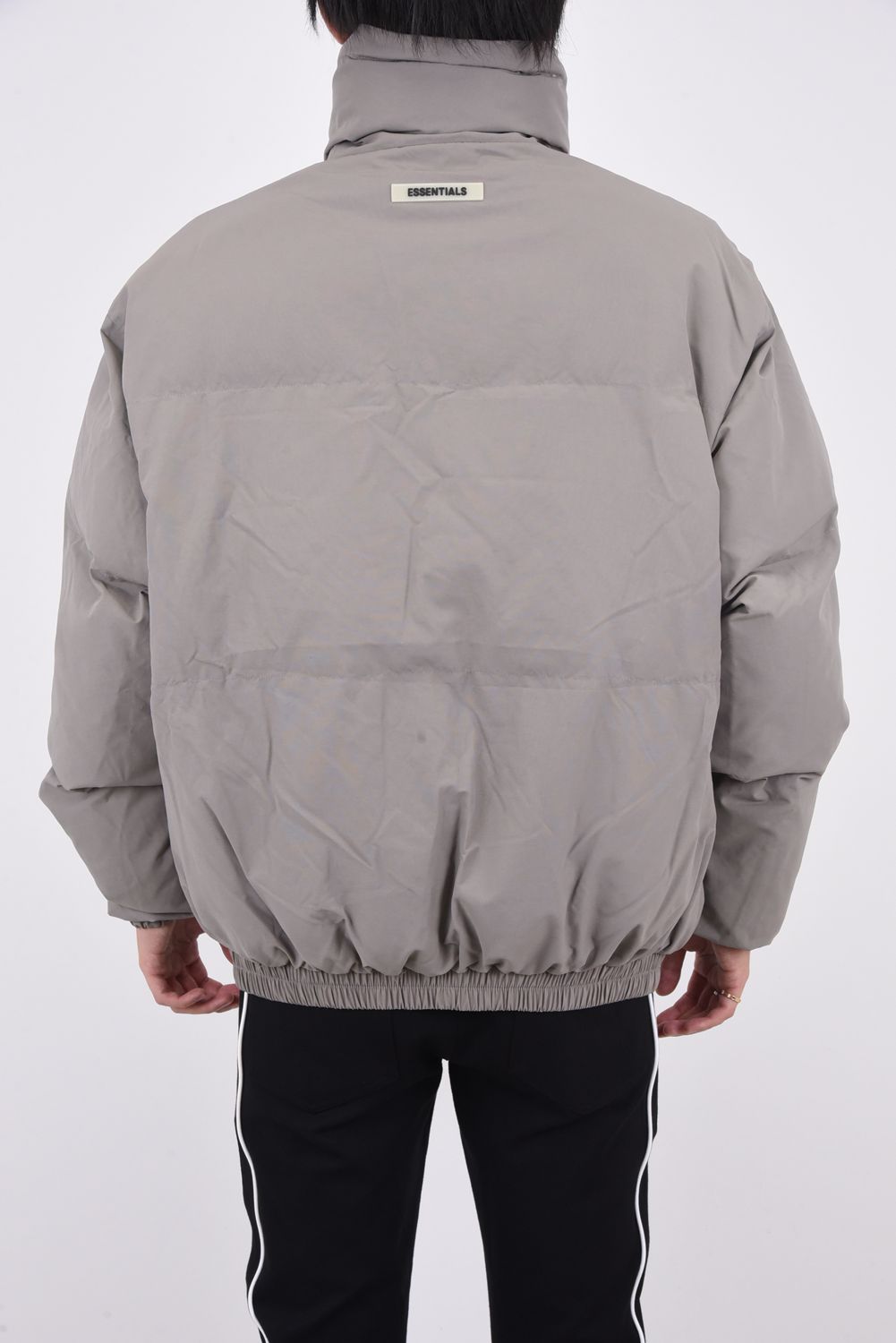 FOG ESSENTIALS - FOG PUFFER JACKET / スタンドカラー 中綿 FOG ESSENTIALS - FOG PUFFER JACKET / スタンドカラー 中綿