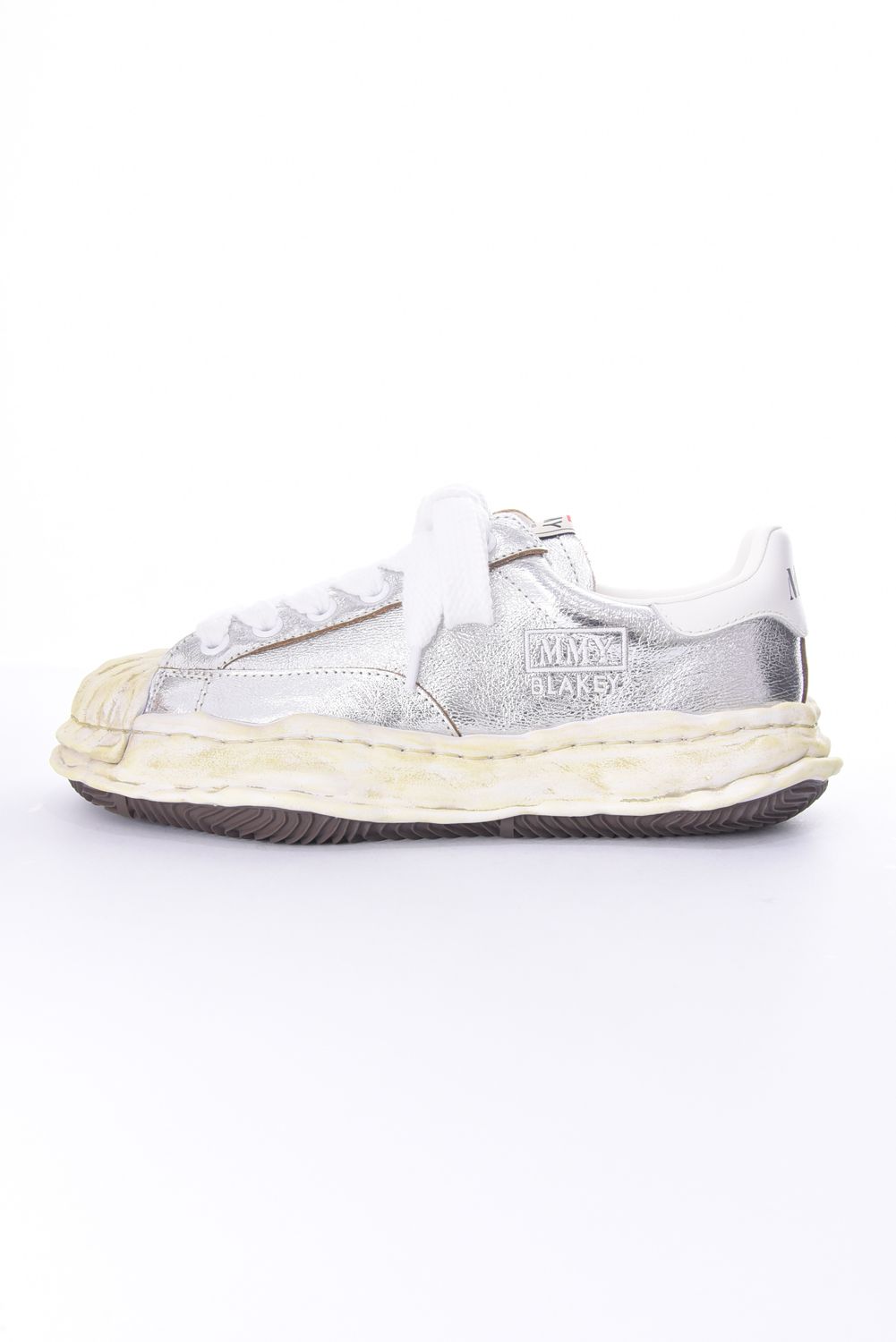 Maison Mihara Yasuhiro Blakey Wrinkled Low-Top スニーカー MAISON MIHARA YASUHIRO-BLAKEY OG SOLE WRINKLED LEATHER LOW