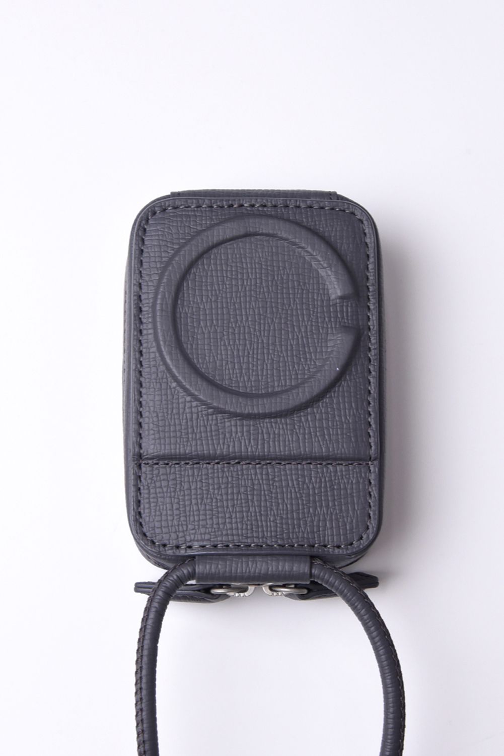 STRAPPED-ACCESSORY-MICROBAG / ストラップ付き MagSafe対応 ショルダーマイクロバッグ (グレー)