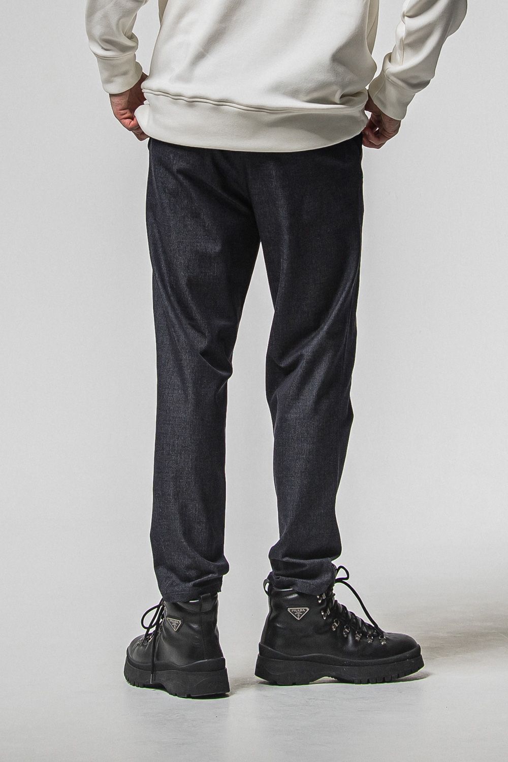 PAT WIDE EASY PANTS / ワイドテーパード イージースラックス (デニム) (1月上旬入荷予定) ※オーダー締切：9月1日(月)18:00