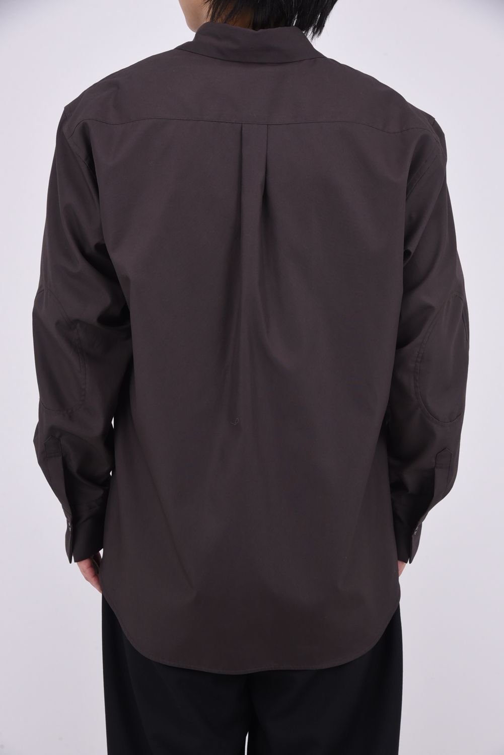 ELBOW PATCH DETAIL SHIRT / エルボー パッチ ディティールシャツ (ブラウン)
