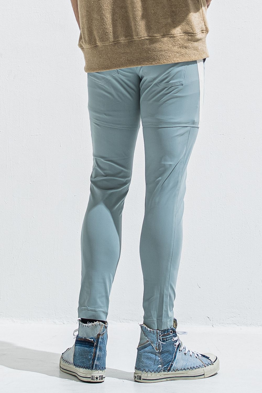 TYLER NYLON PANTS / ストレッチナイロン サイドライン タイトテーパード イージーパンツ (アクア) (5月中旬頃入荷予定) ※オーダー締切:2月15日(日)18時