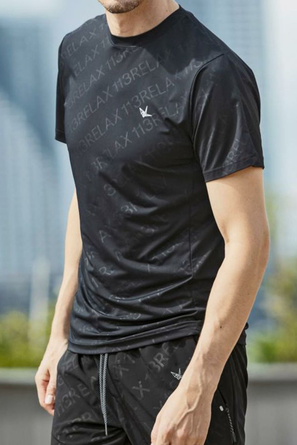 RUNNING DIAGONAL LOGO T-SHIRTS / 総柄モックネック 半袖コンプレッション インナー ブラック