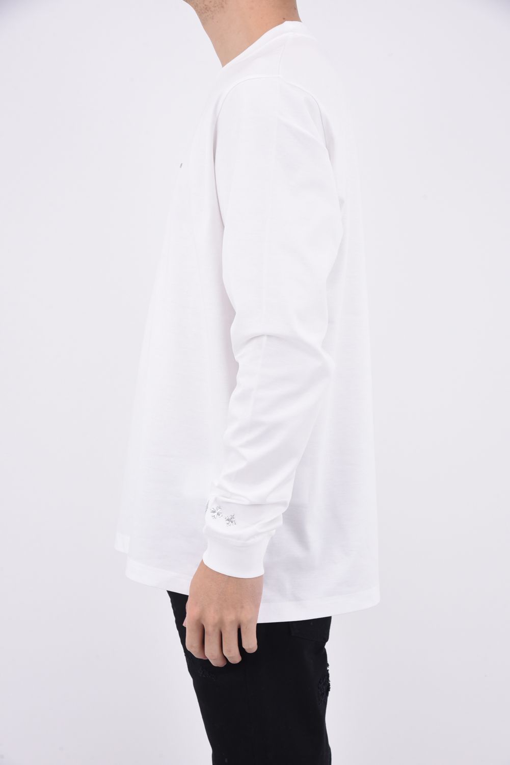 SICADO (シカード) / ロゴ クルーネック 長袖 Tシャツ ホワイト