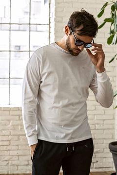 【25AW】 RHINESTONE COLLAR LONG T-SHIRT / ラインストーンネックロゴ ロングスリーブ Tシャツ (ホワイト)