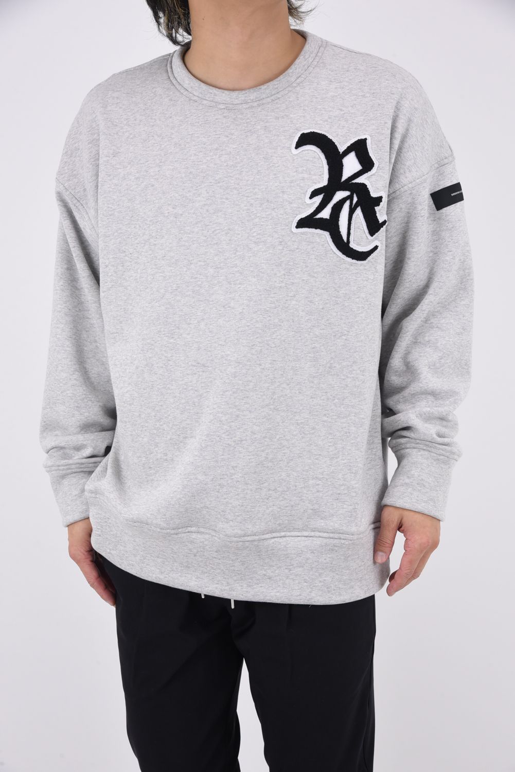 RC CHENILE VELOURS FLEECE DORP TRAINER / サガラ刺繍ワッペン 裏起毛 ルーズトレーナー グレー