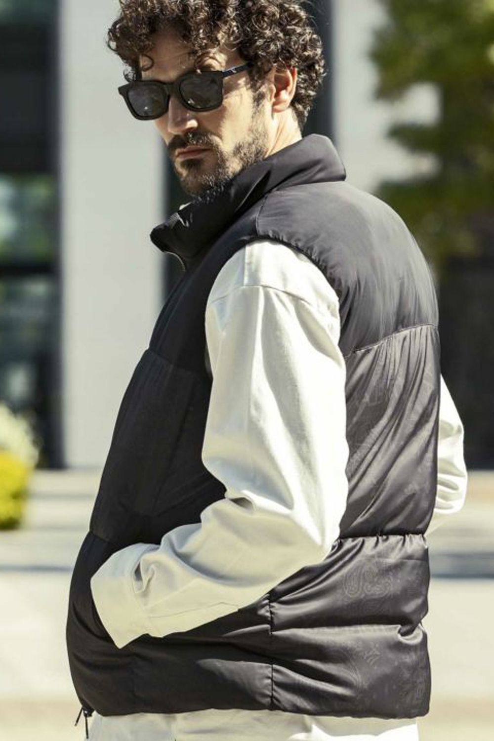 1PIU PAISLEY VEST / コンビネーション 中綿ベスト ブラック