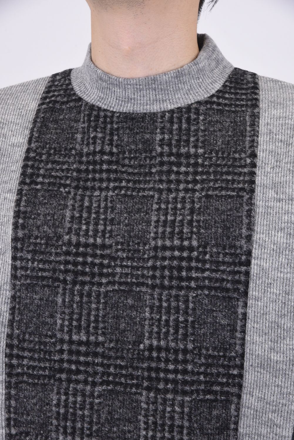 MOCK NECK CONTRASTED PULLOVER / グレンチェック モックネック ニット チャコール