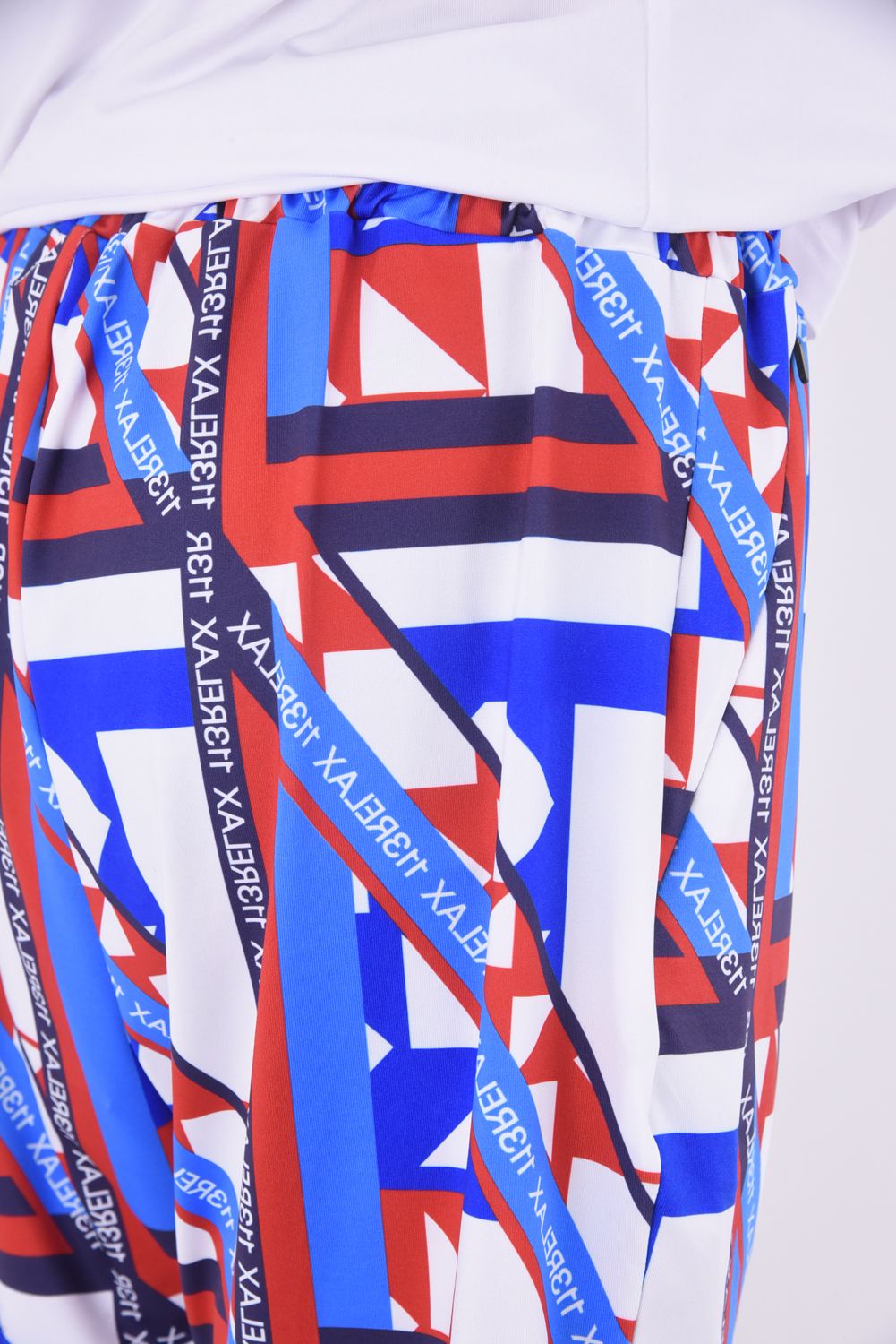 GEOMETRIC SHORTS / ジオメトリック柄 ラッシュガードショーツ レッド×ホワイト