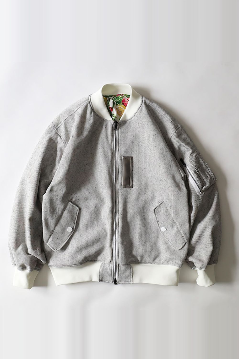 White Mountaineering - FRUIT REVERSIBLE MA-1- LIGHT