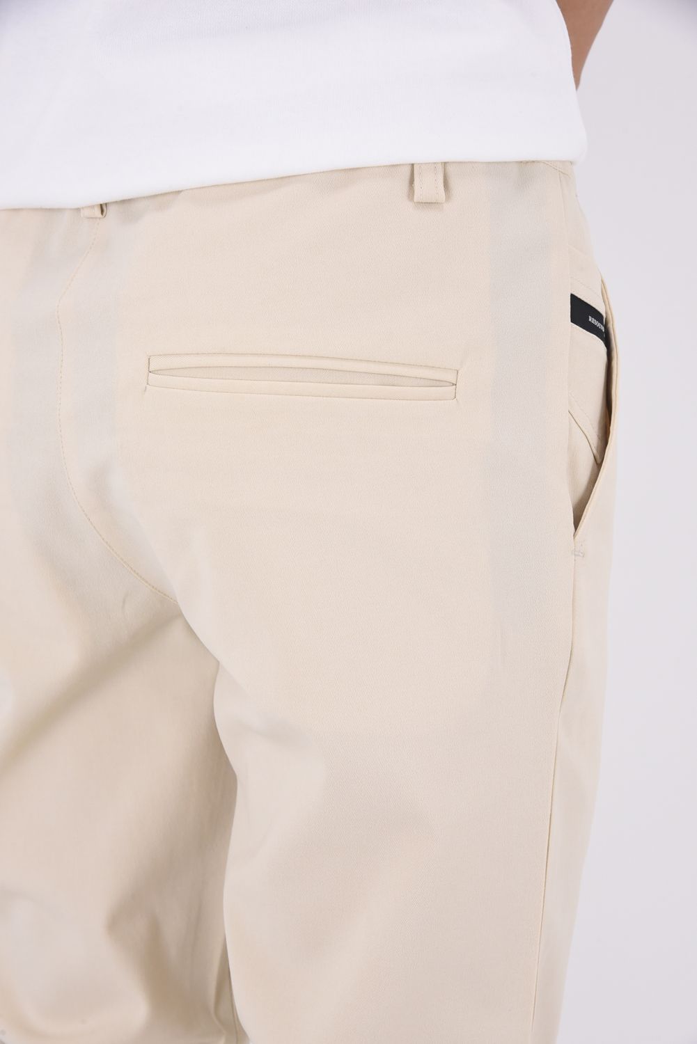 PAT TIGHT EASY PANTS / タイトテーパード イージースラックス (ベージュ)