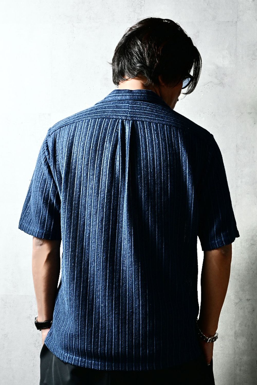 RUSSEL SHIRTS / リラックスシルエット ラッセル織り オープンカラーシャツ (ネイビー) (3月中旬入荷予定) ※オーダー締切12/13(土)17:00