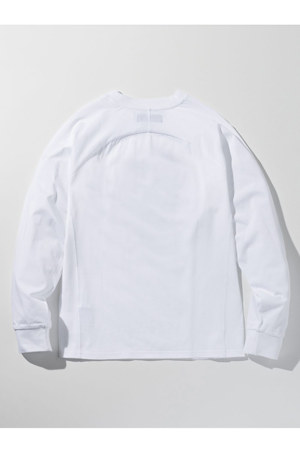 【26AW】 HOTFIX STUDS LOGO L/S T-SHIRT / スタッズロゴ ロングスリーブ Tシャツ (ホワイト) (8月上旬入荷予定)