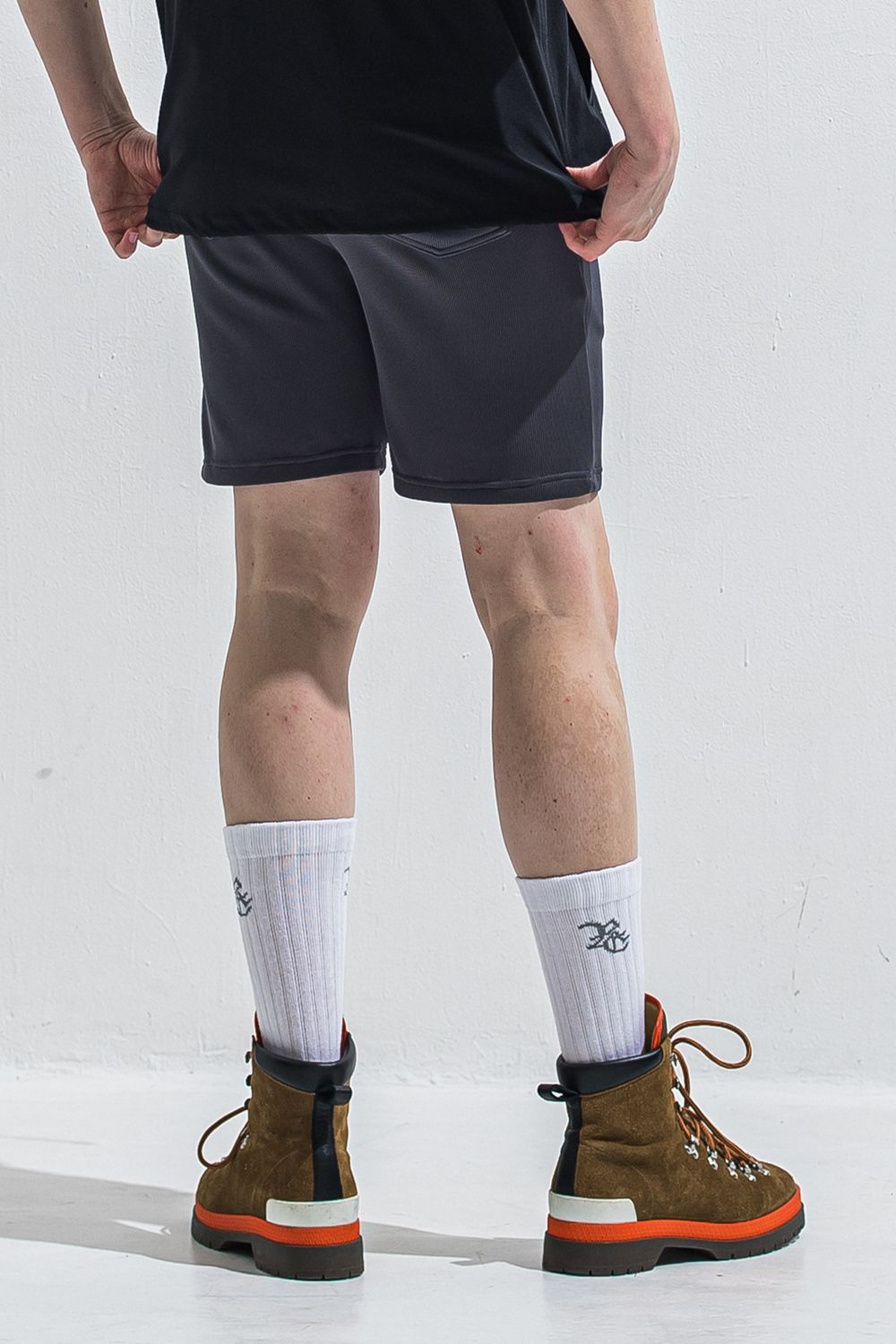 AZE SHORTS / リサイクルジャージ素材 ショートパンツ (チャコール) (5月末入荷予定) ※オーダー締切:2月15日(日)18時