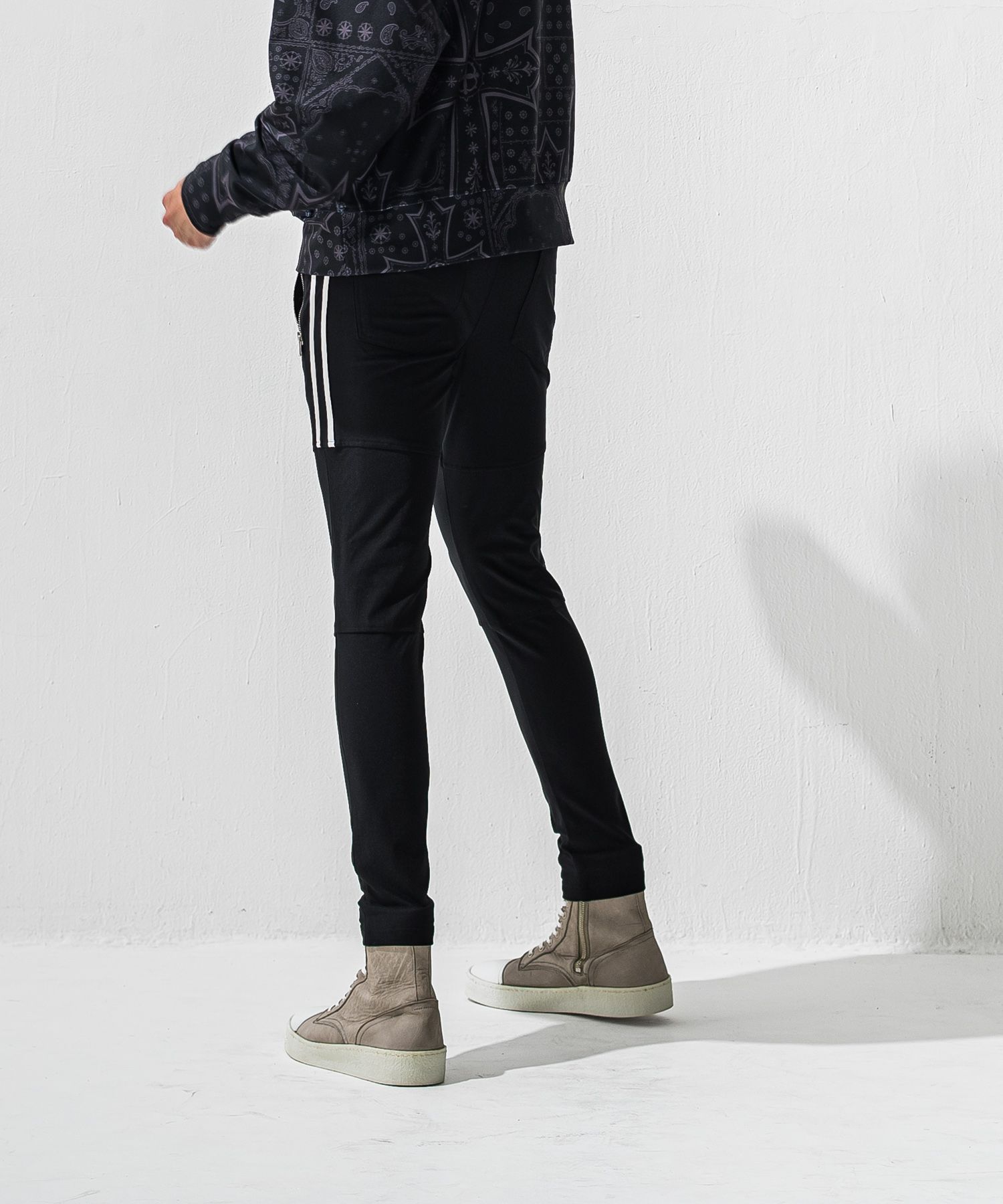 JOHNSON LINE HEAT PT / 【定番商品】 裏ボアフリース ハイブリットジャージー ラインパンツ (ブラック/ホワイト) (10月下旬入荷予定) ※オーダー締切:9月7日(月)17時