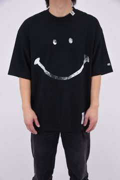 SMILY FACE PT TEE / スマイリーフェイス クルーネック Tシャツ (ブラック)